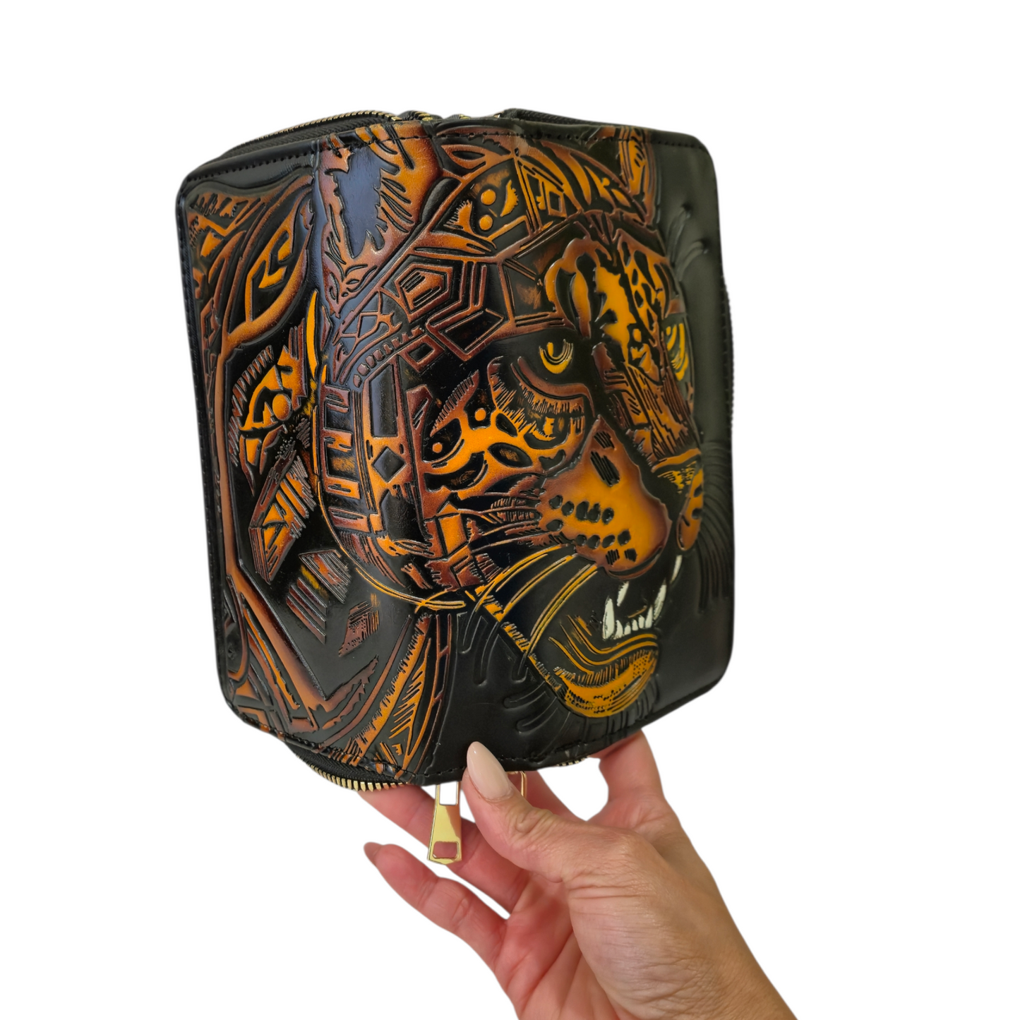 Set Artesanal de Bolsa de Mano y Billetera con Jaguar en Relieve | Diseño Elegante