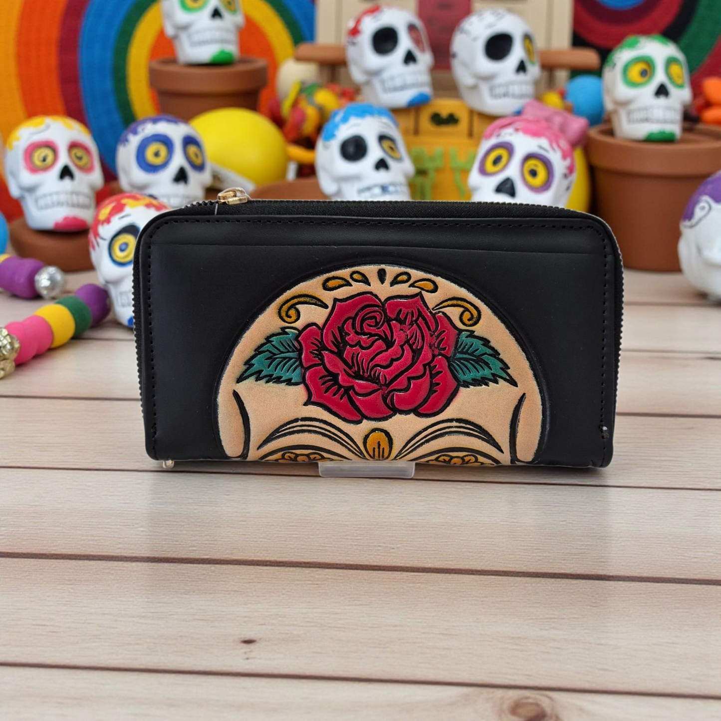 Billetera Artesanal de Piel con Diseño Calavera Floral – Color negro