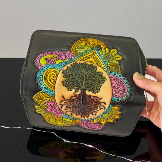 Billetera artesanal con diseño Árbol de la Vida – elegante y funcional