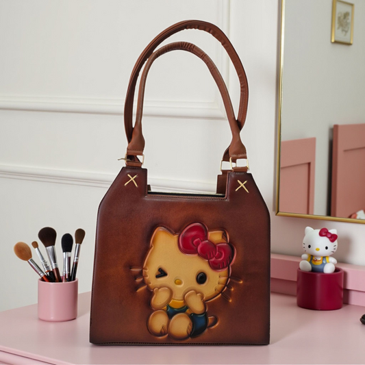Bolsa de hombro café con diseño tierno grabado – estilo moderno y divertido