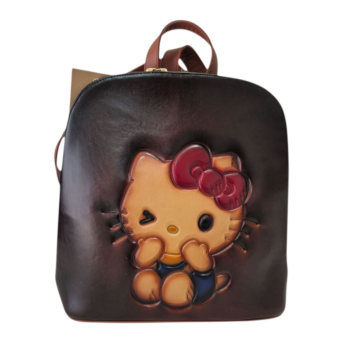 Mochila artesanal color chocolate grabada con diseño tierno