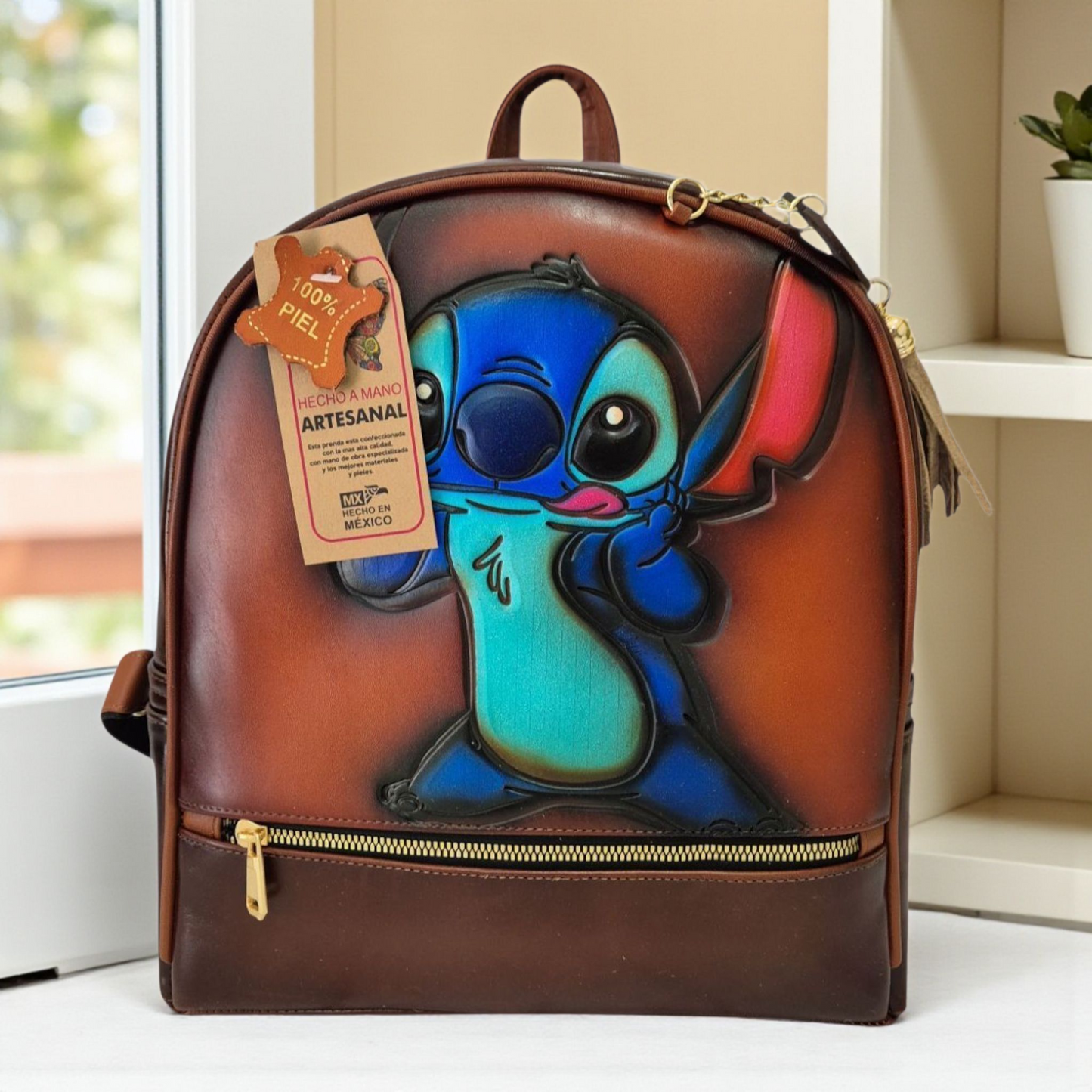 Mochila artesanal con diseño colorido – Hecha a mano en México