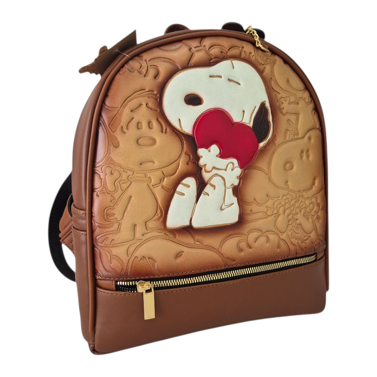 Mochila artesanal pintada a mano en tonos tierra con diseño en relieve