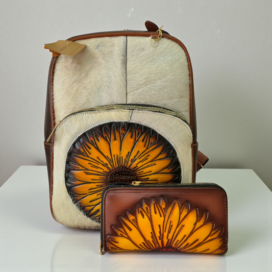 Set Artesanal Mochila con Billetera a Juego Diseño Floral Grabado