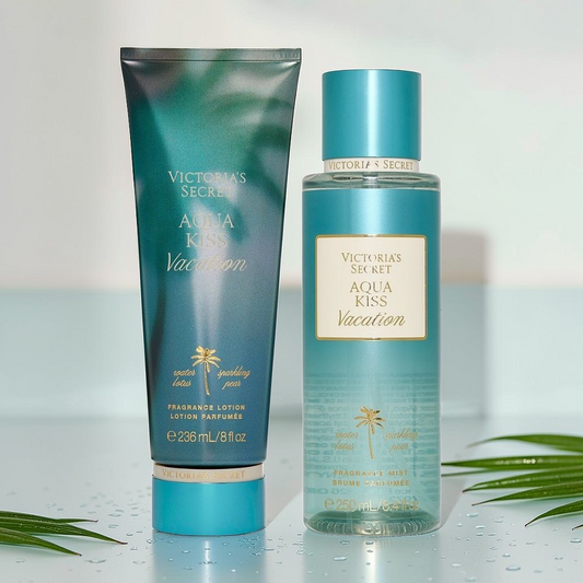 Victoria’s Secret Aqua Kiss Vacation Set