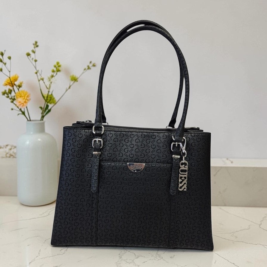 Stylish handbag and crossbody bag with detachable coin purse – modern and practical style
