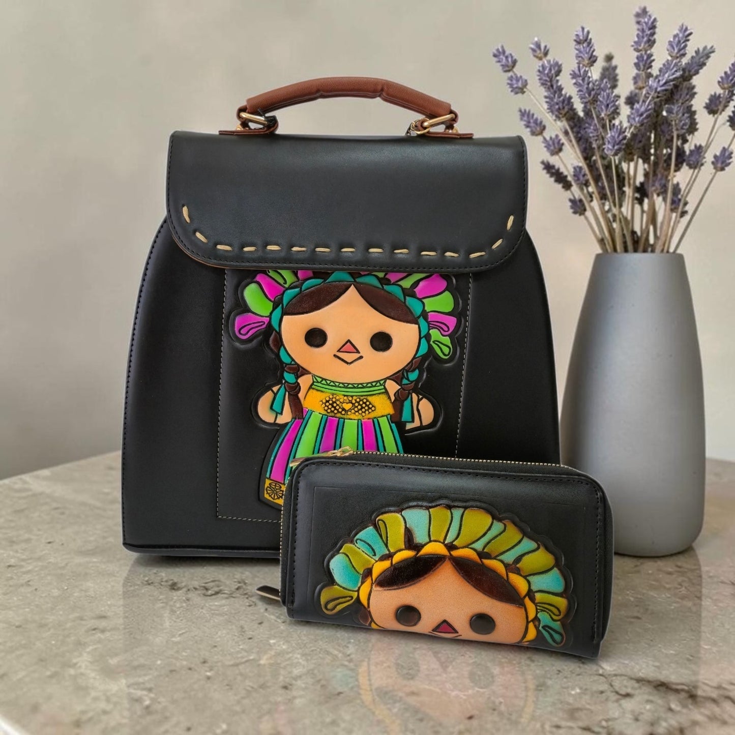 Bolsa Mochila Artesanal para Mujer con Cartera | Diseño de Muñeca Mexicana | Set de 2 Piezas
